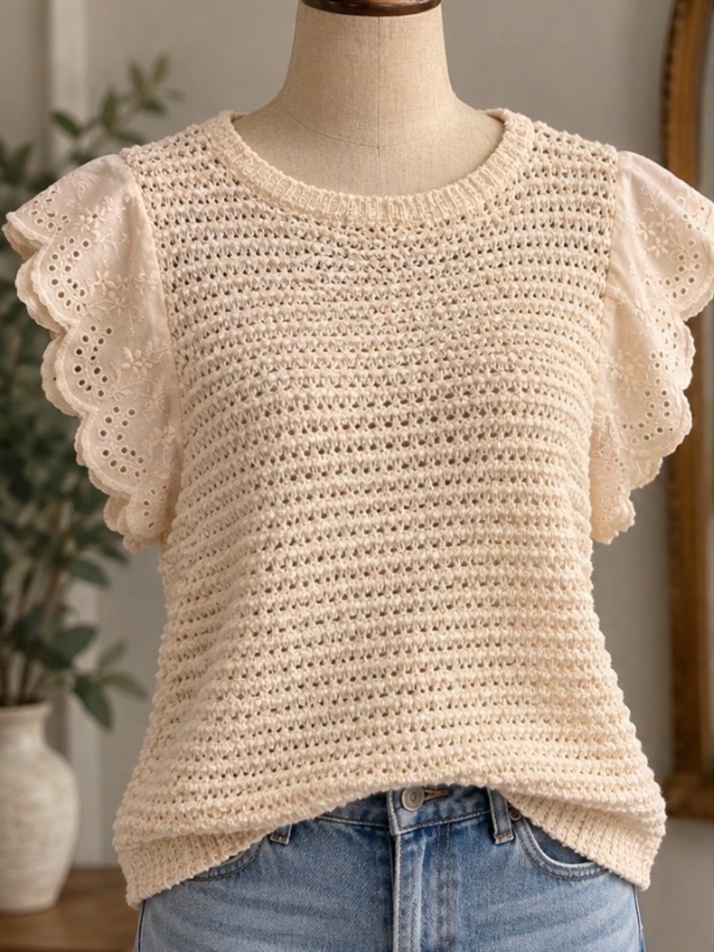 Easel Cream Crochet Knit Top Eyelet Lace Flutter Sleeve Boho Romantic Small NWT